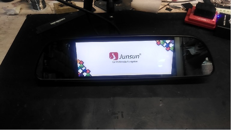 1. Само зеркало